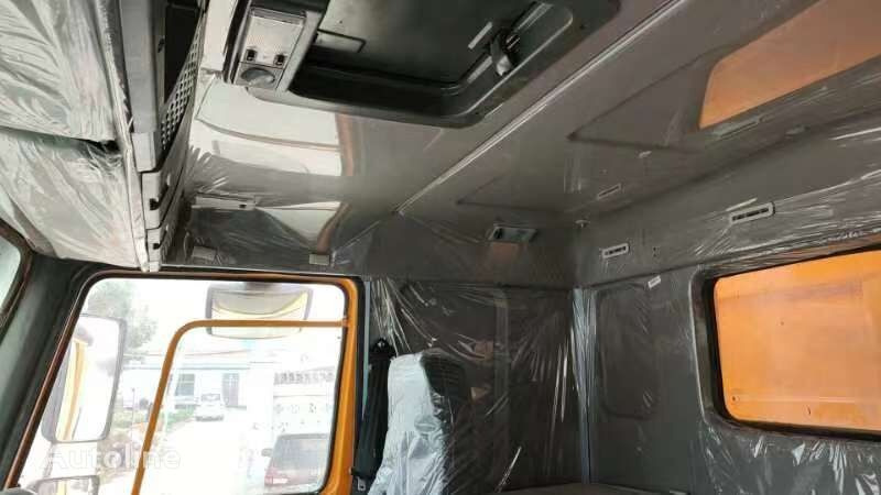 Sinotruk Howo 8*4 - Camion benne: photos 1 Sinotruk Howo 8*4 - Camion benne: photos 1