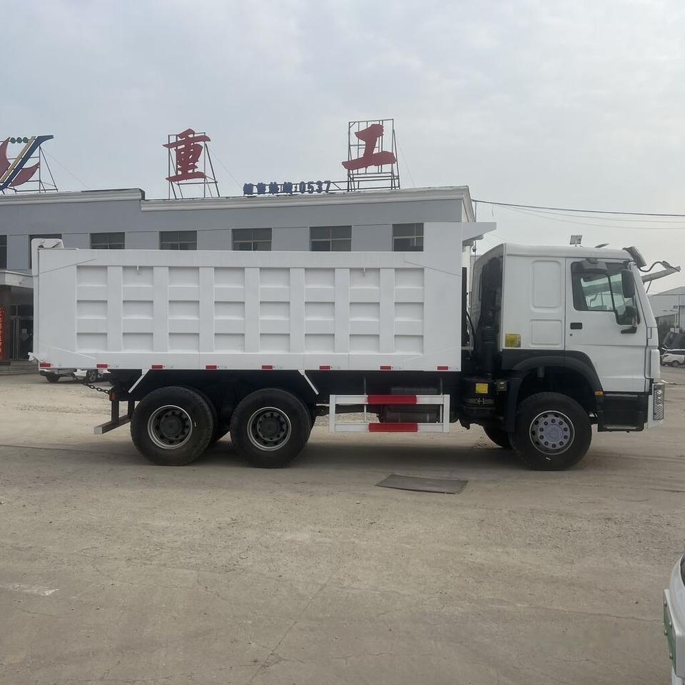 Sinotruk Howo - Camion benne: photos 4 Sinotruk Howo - Camion benne: photos 4