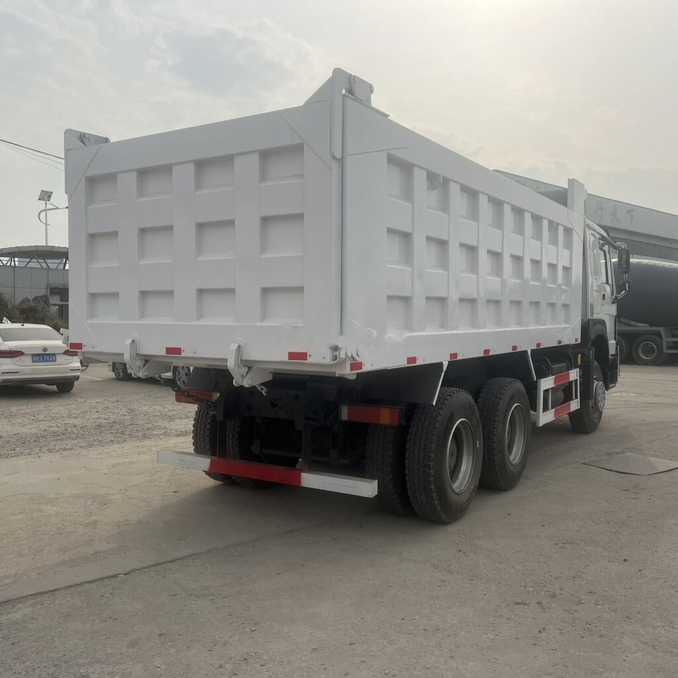 Sinotruk Howo - Camion benne: photos 5 Sinotruk Howo - Camion benne: photos 5