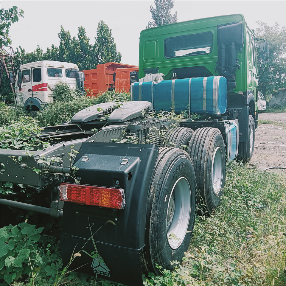 Tracteur routier SINOTRUK HOWO tralier head: photos 7 Tracteur routier SINOTRUK HOWO tralier head: photos 7
