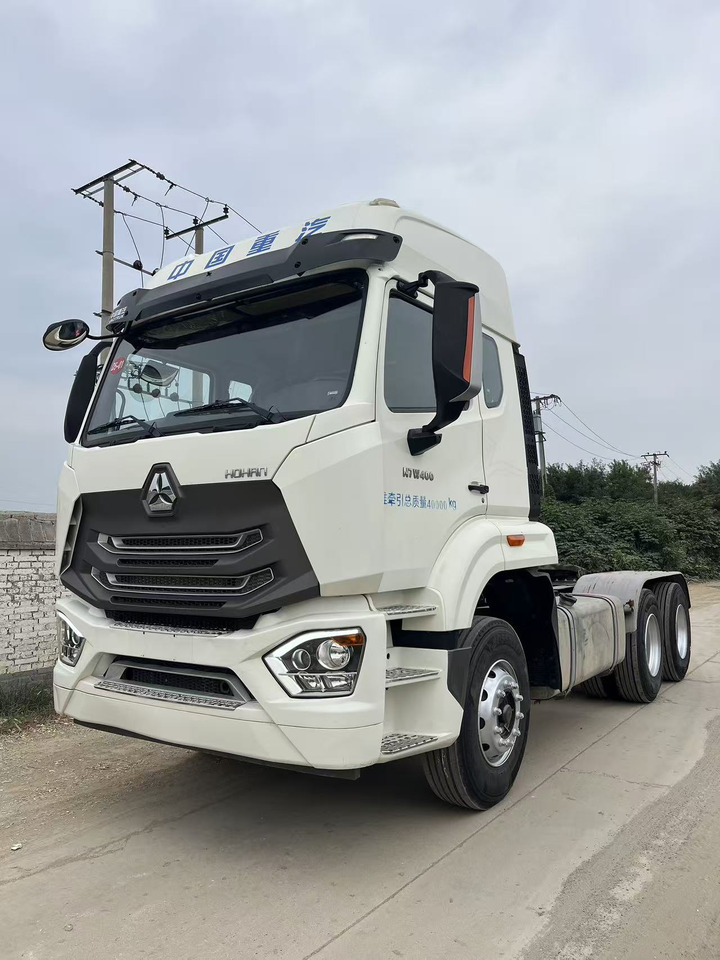 SINOTRUK Haohan - Tracteur routier: photos 1 SINOTRUK Haohan - Tracteur routier: photos 1