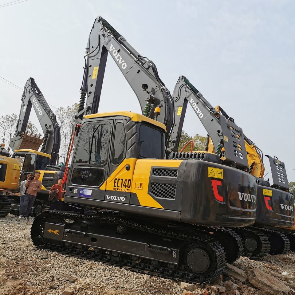 Volvo EC140 - Pelle sur chenille: photos 5 Volvo EC140 - Pelle sur chenille: photos 5