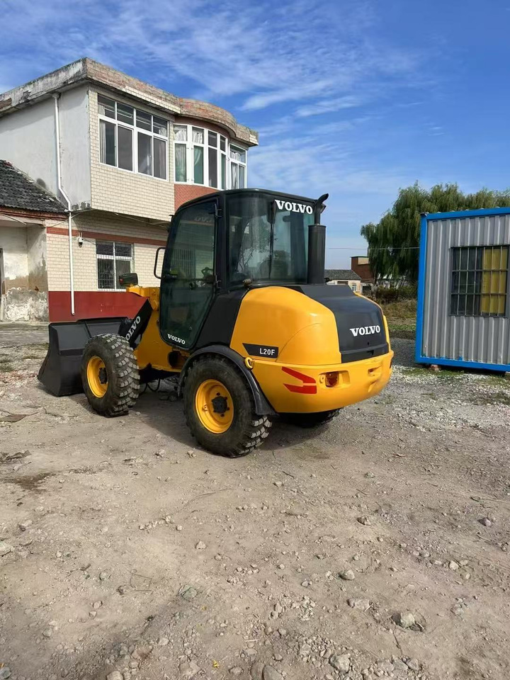 Volvo L20F - Chargeuse sur pneus: photos 5 Volvo L20F - Chargeuse sur pneus: photos 5
