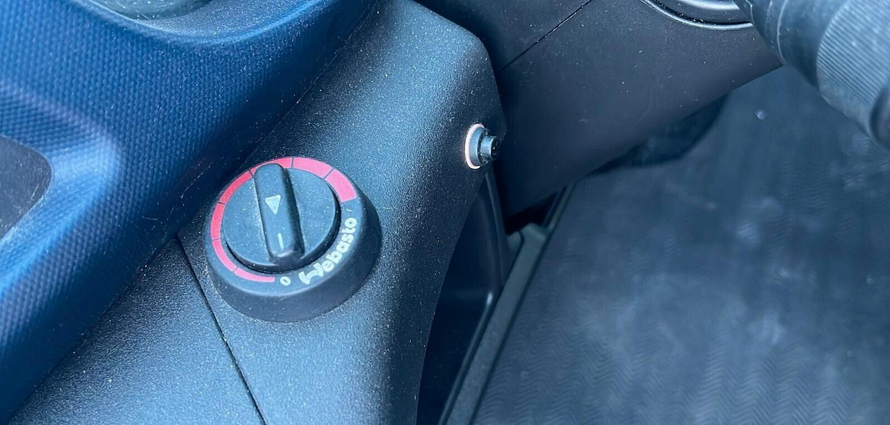 Iveco Daily 35-160 Passo Lungo e Tetto Alto - Fourgon utilitaire: photos 5 Iveco Daily 35-160 Passo Lungo e Tetto Alto - Fourgon utilitaire: photos 5