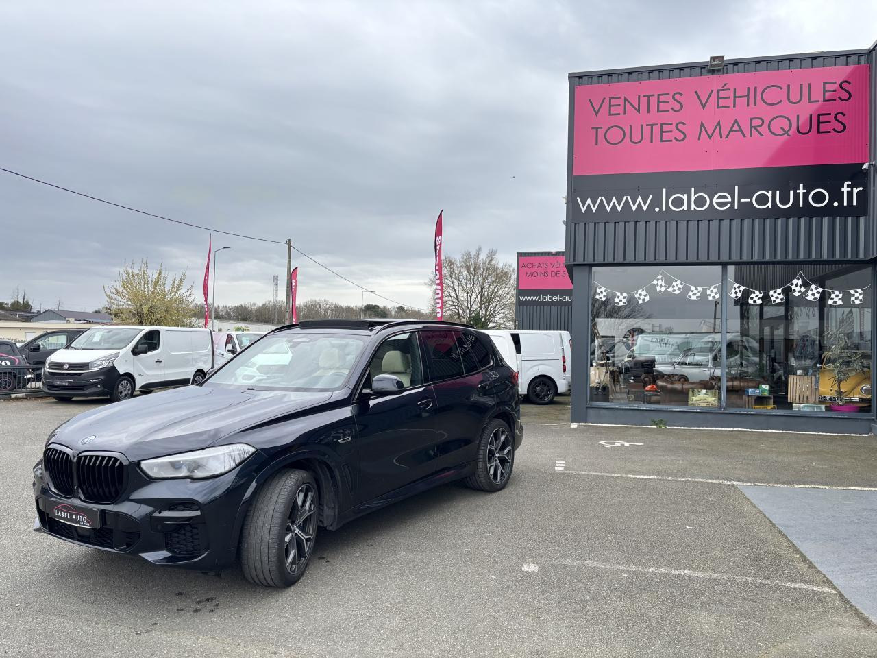 Bmw X5 XDRIVE45E 394CH M SPORT 17CV - SUV: photos 5 Bmw X5 XDRIVE45E 394CH M SPORT 17CV - SUV: photos 5