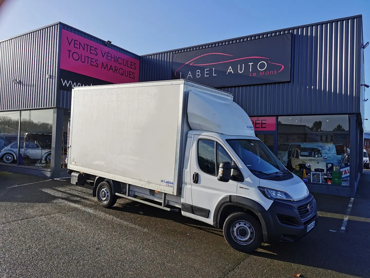 Fourgon grand volume Fiat Ducato 3.5 L H3-POWER 140CH MAXI HEAVY DUTY CAISSE 20M³ + HAYON 750KG + AUVENT PACK PRO: photos 9