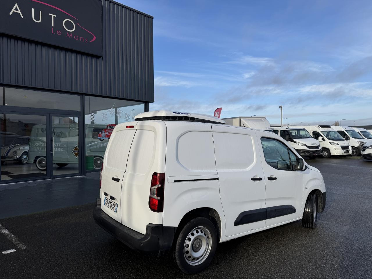 OPEL COMBO M 1.5 HDI 100CH FRIGORIFIQUE - Fourgon utilitaire: photos 5 OPEL COMBO M 1.5 HDI 100CH FRIGORIFIQUE - Fourgon utilitaire: photos 5