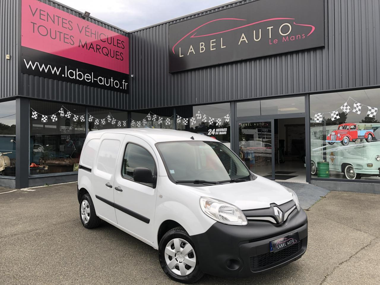 RENAULT KANGOO 1.5 DCI 80CH CONFORT - Fourgon utilitaire: photos 1 RENAULT KANGOO 1.5 DCI 80CH CONFORT - Fourgon utilitaire: photos 1