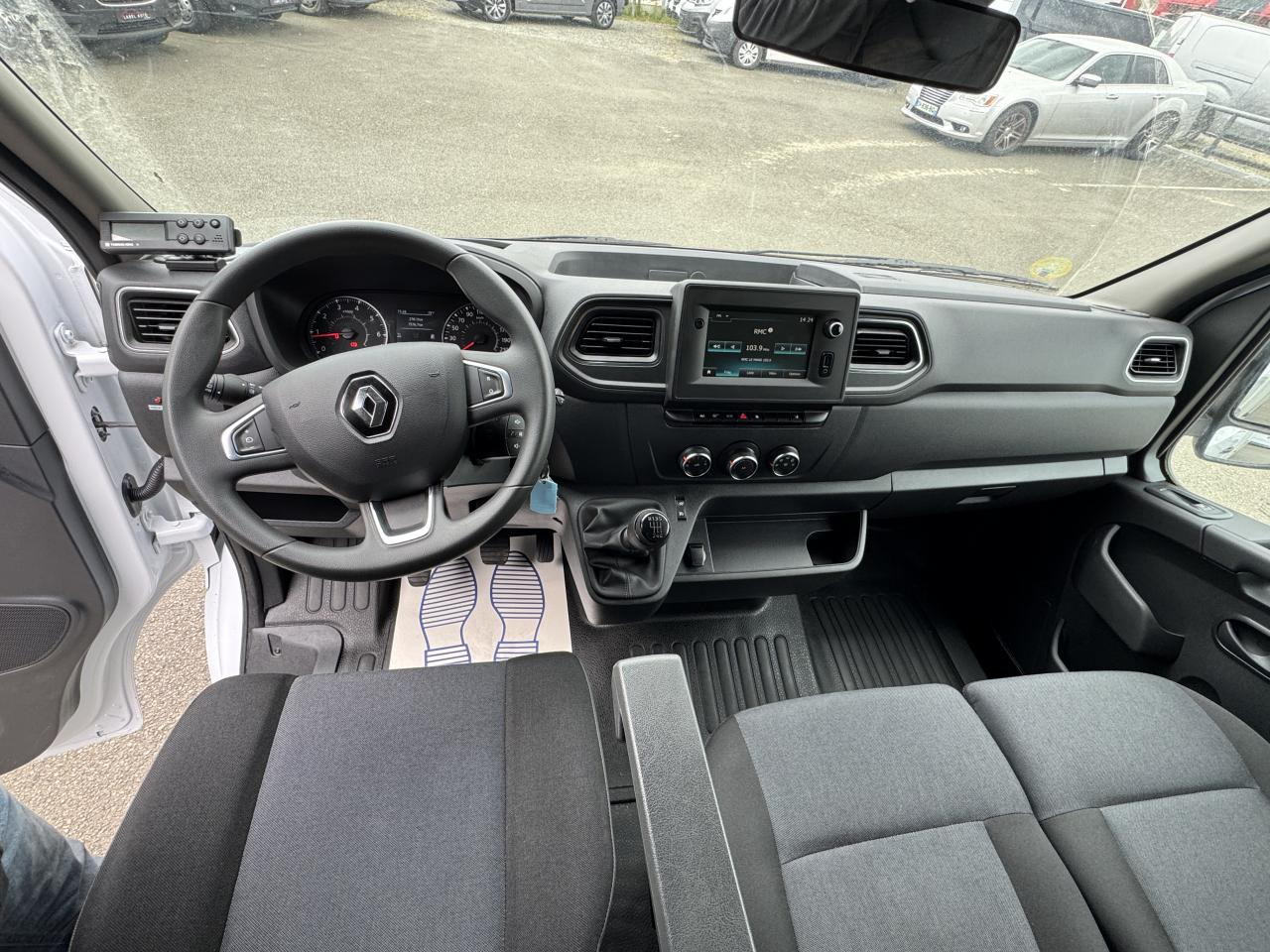 RENAULT MASTER 3T5 CAISSE FRIGO 2.3 DCI 165CH GRAND CONFORT - Utilitaire frigorifique: photos 3 RENAULT MASTER 3T5 CAISSE FRIGO 2.3 DCI 165CH GRAND CONFORT - Utilitaire frigorifique: photos 3