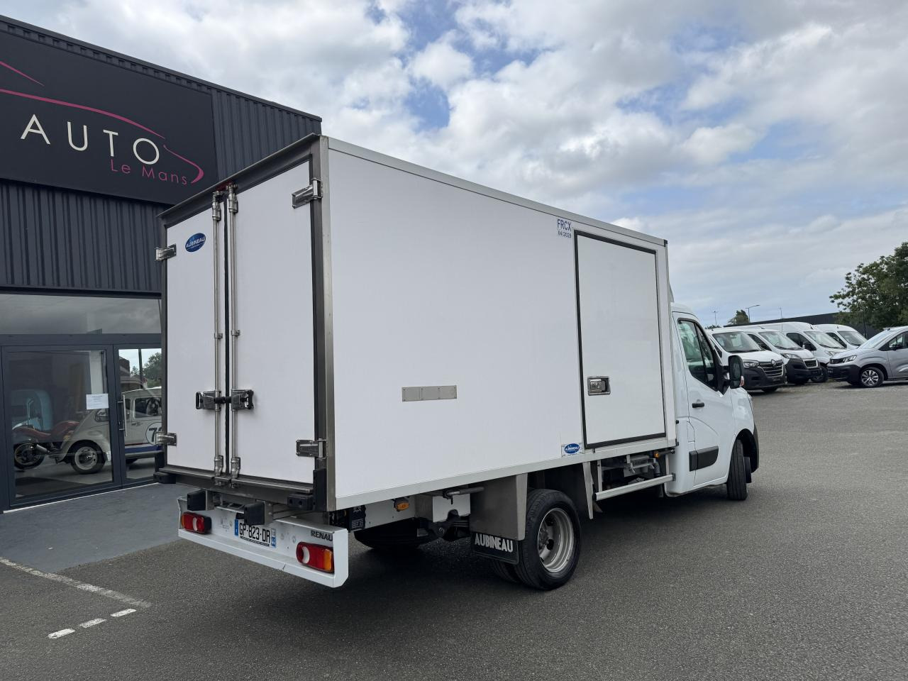 RENAULT MASTER 3T5 CAISSE FRIGO 2.3 DCI 165CH GRAND CONFORT - Utilitaire frigorifique: photos 4 RENAULT MASTER 3T5 CAISSE FRIGO 2.3 DCI 165CH GRAND CONFORT - Utilitaire frigorifique: photos 4