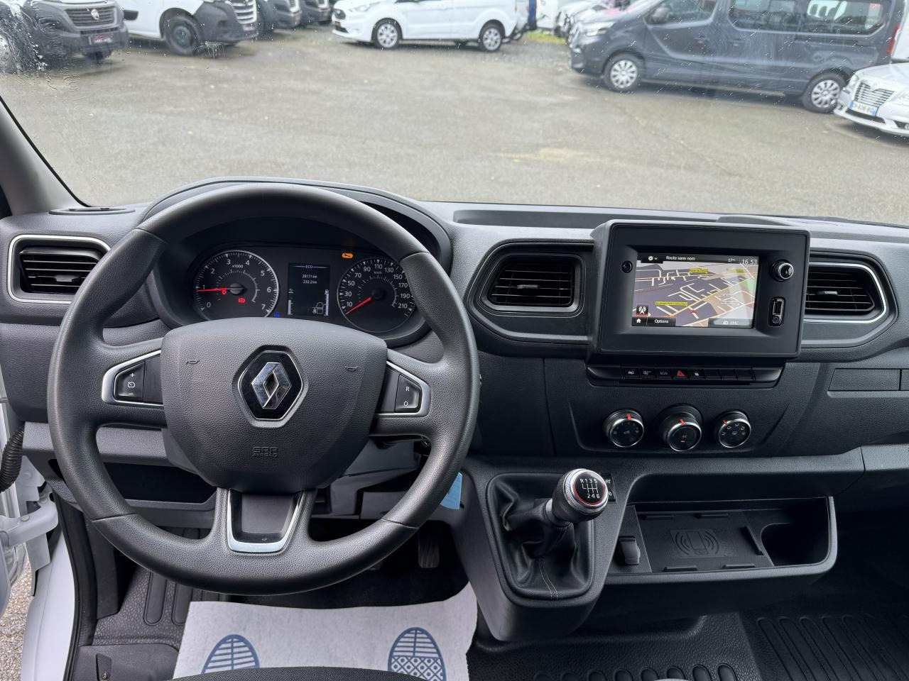 RENAULT Master BTP 3.5t 2.8 dCi - 130 II PROPULSION BENNE DOUBLE CABINE Propulsion Benne Double Cabine PHAS - Utilitaire benne, Utilitaire double cabine: photos 4 RENAULT Master BTP 3.5t 2.8 dCi - 130 II PROPULSION BENNE DOUBLE CABINE Propulsion Benne Double Cabine PHAS - Utilitaire benne, Utilitaire double cabine: photos 4