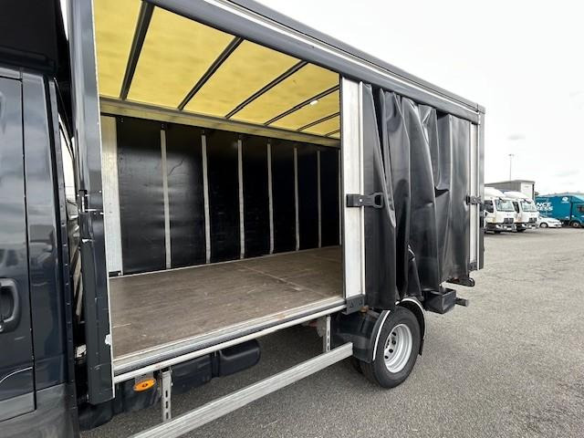 Iveco Daily 70C16 Plateau Brasseur Rideaux coulissant Hayon rabattable - Utilitaire rideaux coulissants (PLSC): photos 5 Iveco Daily 70C16 Plateau Brasseur Rideaux coulissant Hayon rabattable - Utilitaire rideaux coulissants (PLSC): photos 5