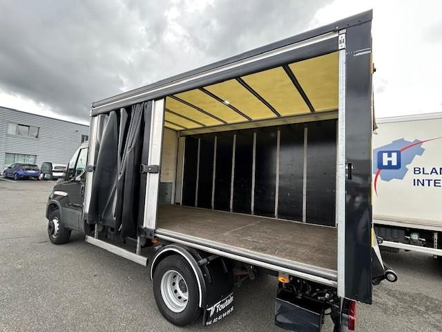 Iveco Daily 70C16 Plateau Brasseur Rideaux coulissant Hayon rabattable - Utilitaire rideaux coulissants (PLSC): photos 4 Iveco Daily 70C16 Plateau Brasseur Rideaux coulissant Hayon rabattable - Utilitaire rideaux coulissants (PLSC): photos 4