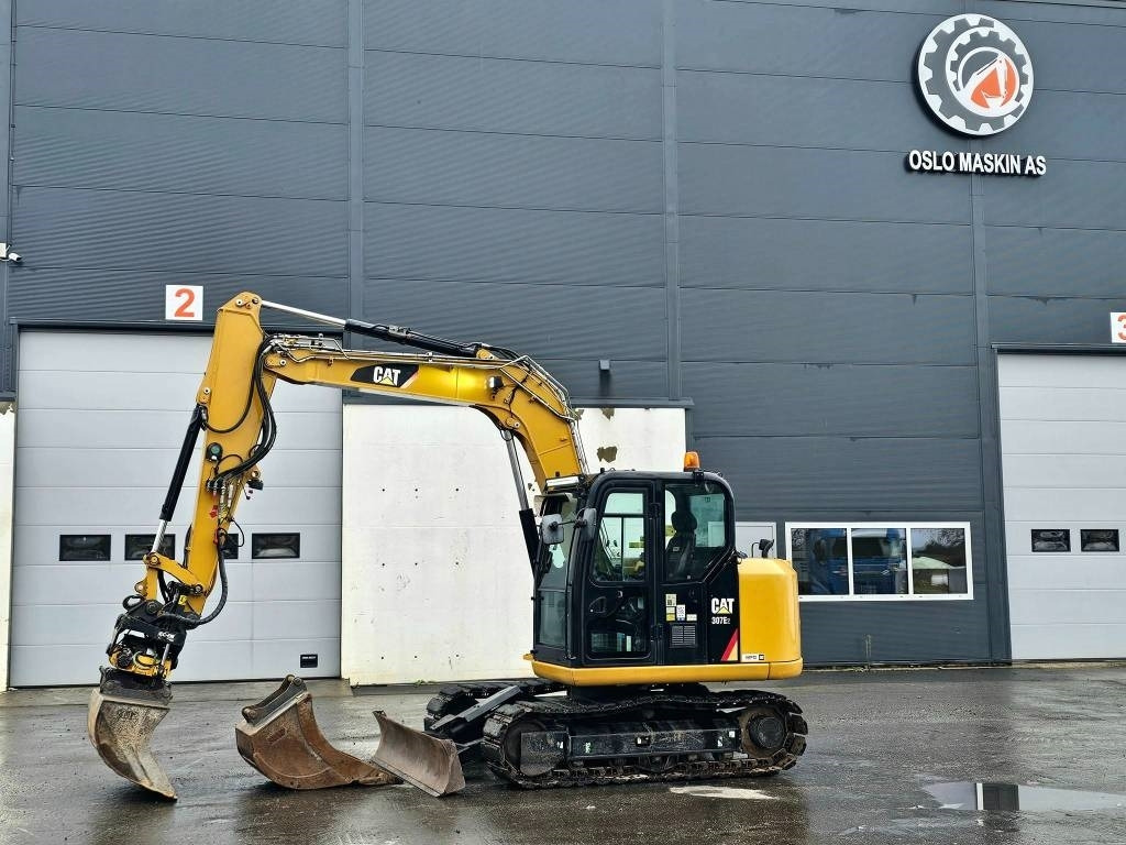 CAT 307 E2 - Pelle sur chenille: photos 2 CAT 307 E2 - Pelle sur chenille: photos 2