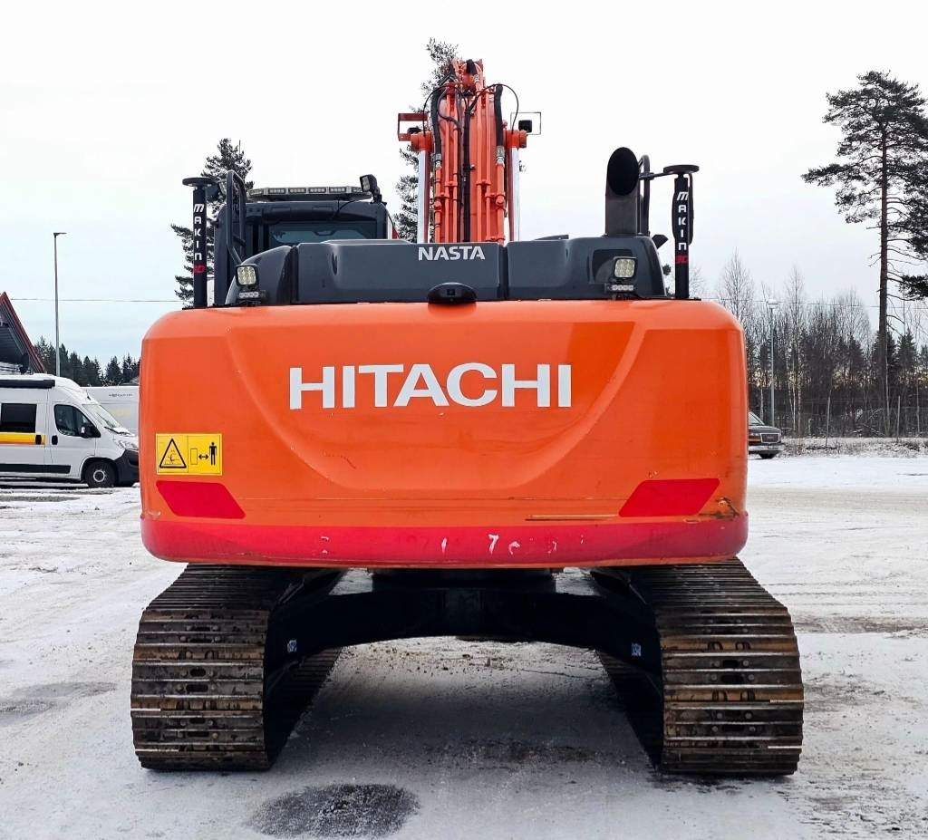 Hitachi ZX 210 LC-6 - Pelle sur chenille: photos 4 Hitachi ZX 210 LC-6 - Pelle sur chenille: photos 4