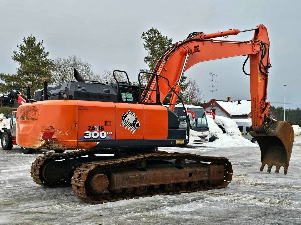 Hitachi ZX 300 LC-6 - Pelle sur chenille: photos 5 Hitachi ZX 300 LC-6 - Pelle sur chenille: photos 5