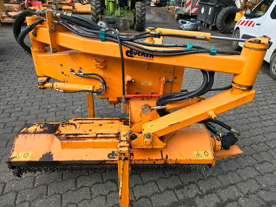 Dücker MGK 13 Randstreifenmäher Randstreifenmähgerät Böschungsmulcher Böschungsmäher Seitenmulcher Mähausleger für Ladog Multicar Hansa Unimog u300 300 400 500 327 323 530 405 - Broyeur d'accotement: photos 3 Dücker MGK 13 Randstreifenmäher Randstreifenmähgerät Böschungsmulcher Böschungsmäher Seitenmulcher Mähausleger für Ladog Multicar Hansa Unimog u300 300 400 500 327 323 530 405 - Broyeur d'accotement: photos 3