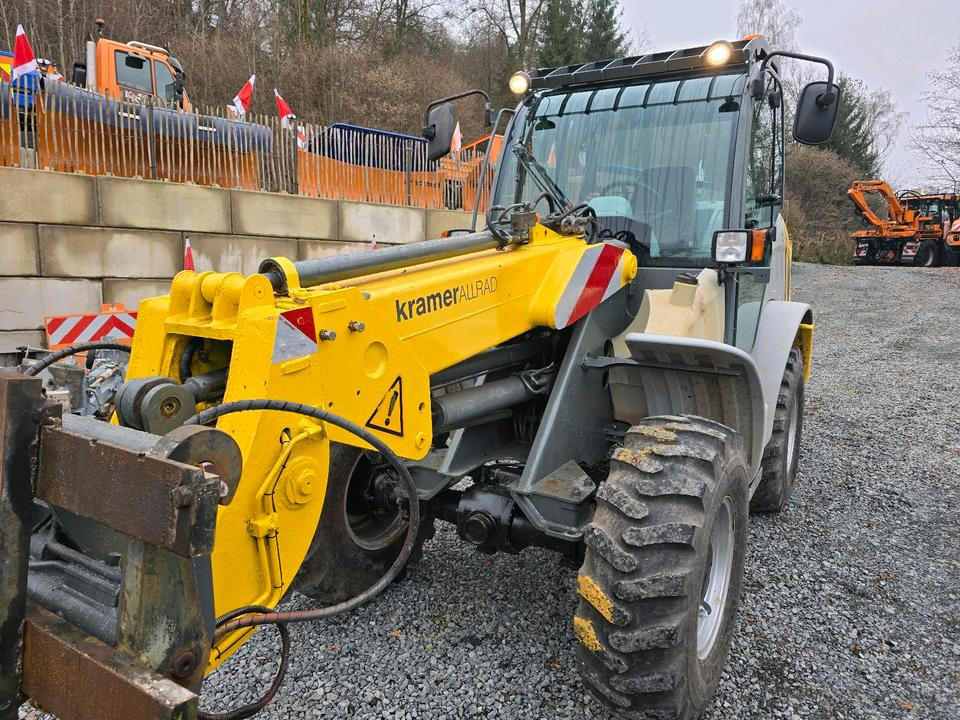 Chargeuse sur pneus télescopique Kramer 680T Radlader 1360 Stunden Teleskoplader Radteleskoplader Teleskopradlader 580T 480T 680 580 480: photos 6 Chargeuse sur pneus télescopique Kramer 680T Radlader 1360 Stunden Teleskoplader Radteleskoplader Teleskopradlader 580T 480T 680 580 480: photos 6