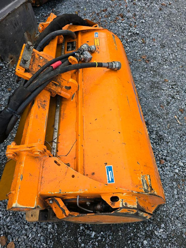 Mulag Mulchkopf MK 1200 bj. 2021 Mähkorb für Mähausleger MKM FME DUA UNA Böschungsmäher Böschungsmulcher Unimog - Broyeur à axe horizontal: photos 5 Mulag Mulchkopf MK 1200 bj. 2021 Mähkorb für Mähausleger MKM FME DUA UNA Böschungsmäher Böschungsmulcher Unimog - Broyeur à axe horizontal: photos 5