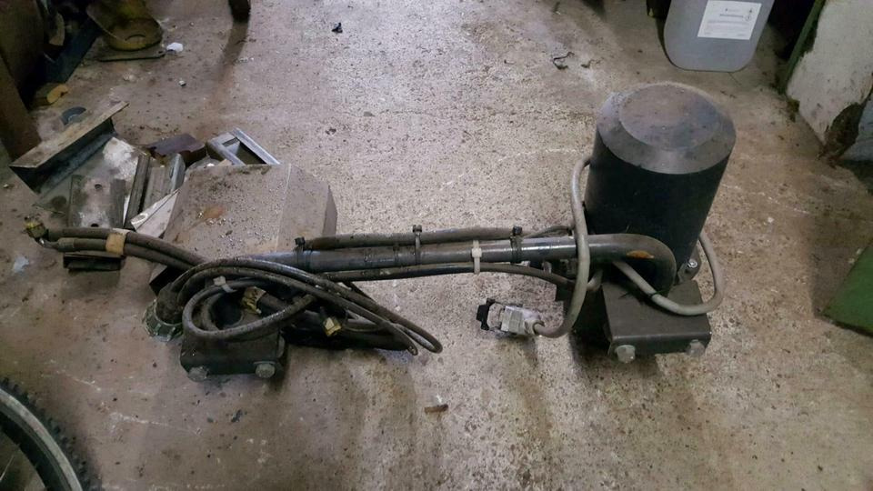 Schmidt Schneepflug Hydraulikanlage Hydraulik Kommunal Winter - Hydraulique pour Véhicule de voirie/ Spécial: photos 2 Schmidt Schneepflug Hydraulikanlage Hydraulik Kommunal Winter - Hydraulique pour Véhicule de voirie/ Spécial: photos 2