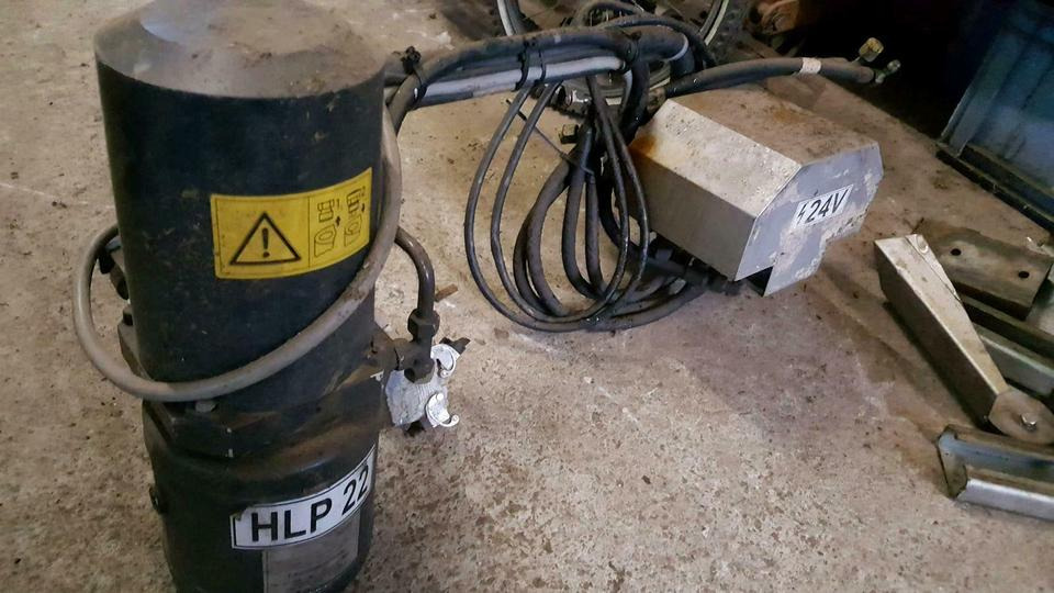 Schmidt Schneepflug Hydraulikanlage Hydraulik Kommunal Winter - Hydraulique pour Véhicule de voirie/ Spécial: photos 3 Schmidt Schneepflug Hydraulikanlage Hydraulik Kommunal Winter - Hydraulique pour Véhicule de voirie/ Spécial: photos 3