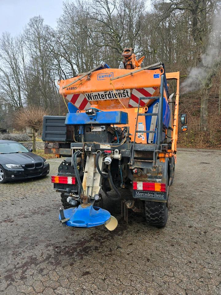 Mercedes-Benz Unimog 405 U400 mit Mulag MKM 700 Schmidt Stratos Salzstreuer 400 500 300 423 430 527 Dücker - Véhicule de voirie/ Spécial: photos 5 Mercedes-Benz Unimog 405 U400 mit Mulag MKM 700 Schmidt Stratos Salzstreuer 400 500 300 423 430 527 Dücker - Véhicule de voirie/ Spécial: photos 5