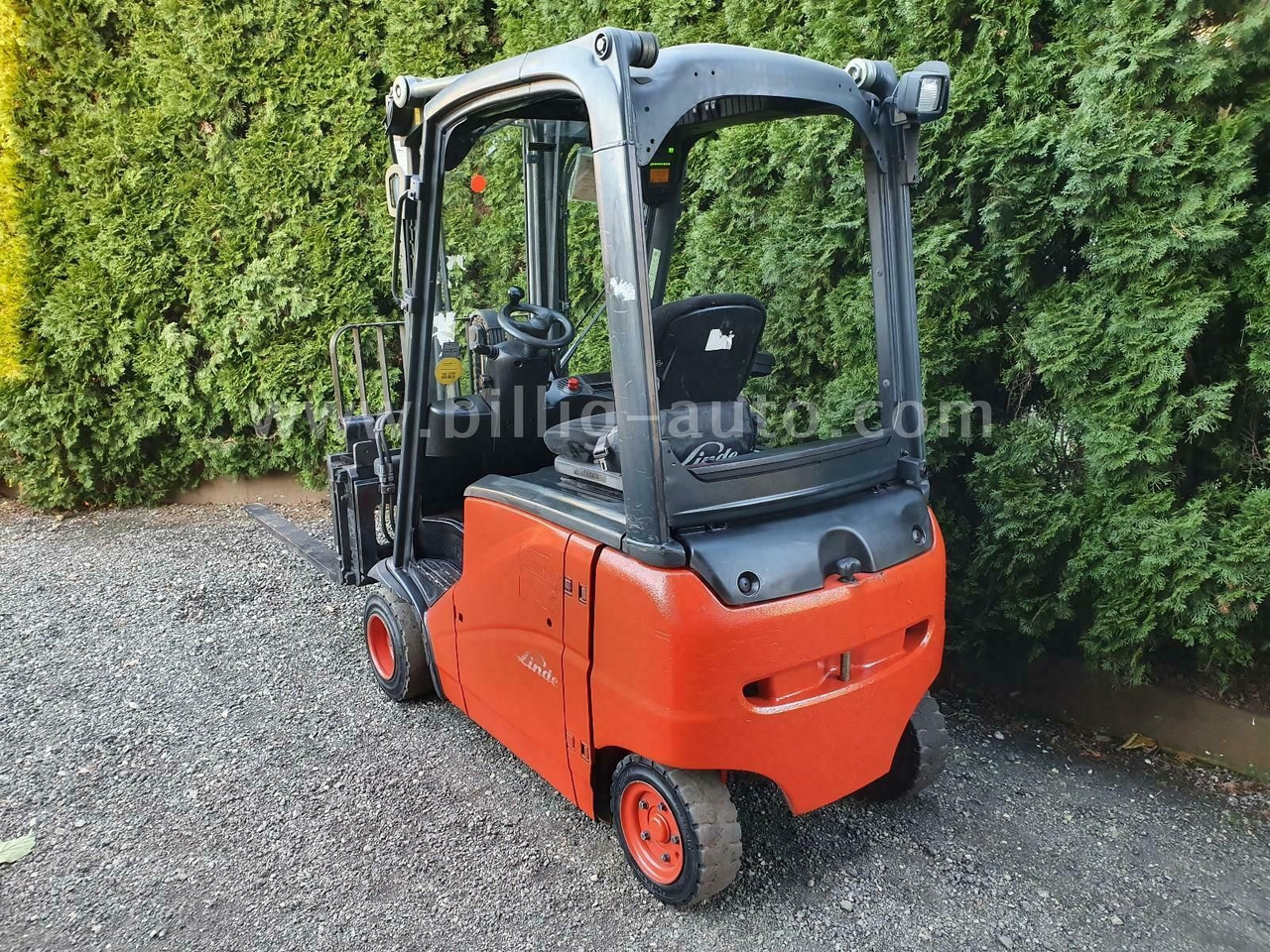 Linde E18 PH 4-Rad Seitenschieber*Zinkenverstellung* - Chariot élévateur électrique: photos 4 Linde E18 PH 4-Rad Seitenschieber*Zinkenverstellung* - Chariot élévateur électrique: photos 4