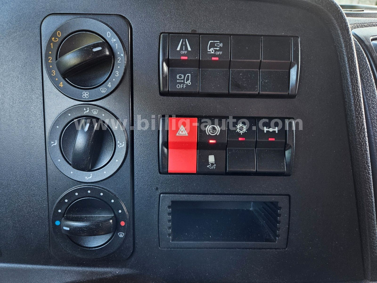Mercedes-Benz Atego 1327 L * BREMS/SPUR-ASS*DIFF.*LBW*AHK*7.2m — crédit-bail Mercedes-Benz Atego 1327 L * BREMS/SPUR-ASS*DIFF.*LBW*AHK*7.2m: photos 10