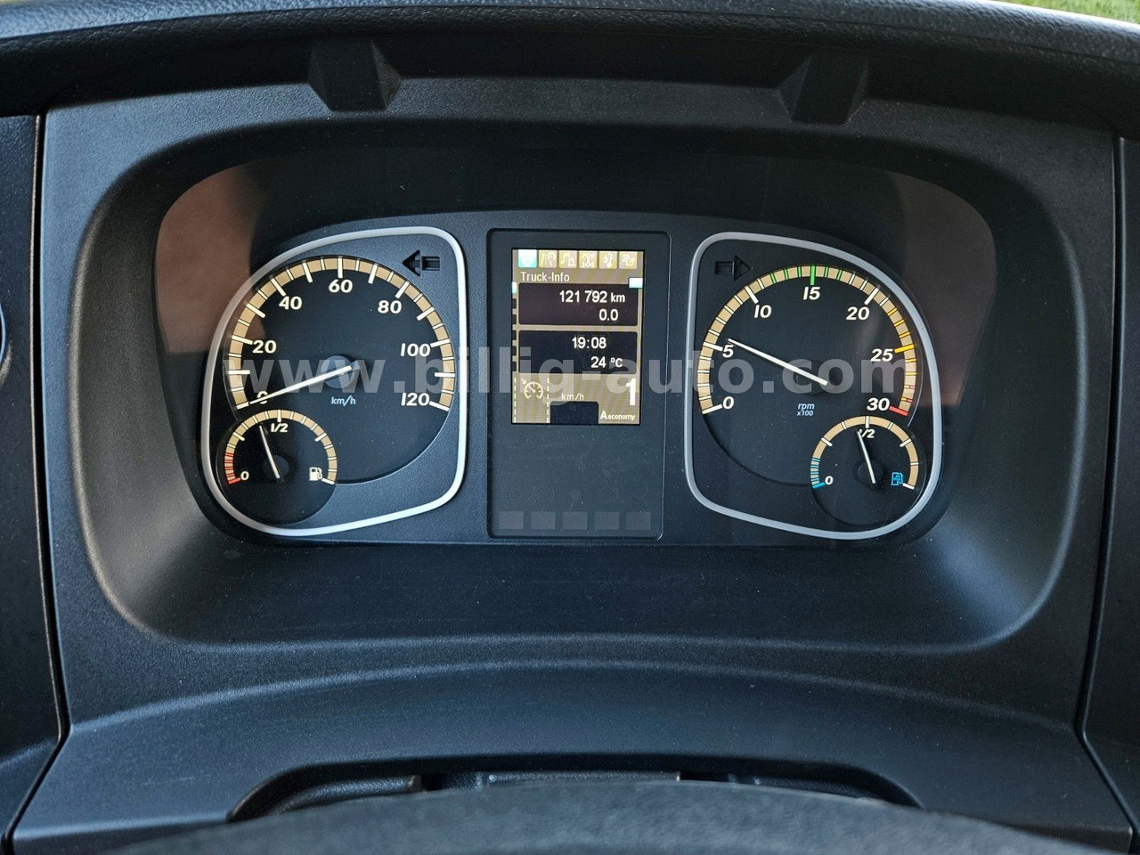 Mercedes-Benz Atego 1327 L * BREMS/SPUR-ASS*DIFF.*LBW*AHK*7.2m — crédit-bail Mercedes-Benz Atego 1327 L * BREMS/SPUR-ASS*DIFF.*LBW*AHK*7.2m: photos 11