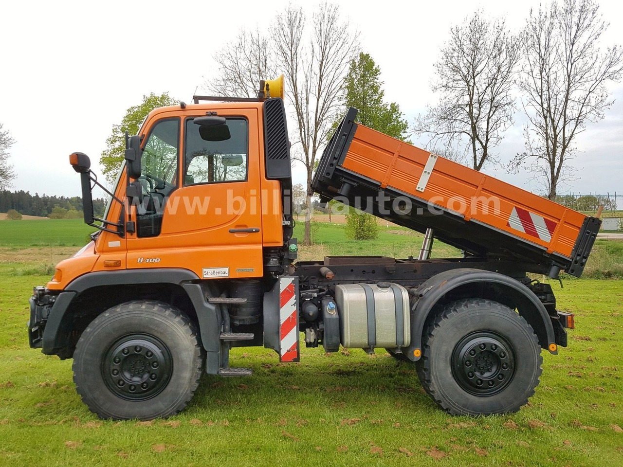 Unimog U400 405/12*HYDROSTAT*VARIOPILOT*Euro4*Kipper - Camion benne: photos 1 Unimog U400 405/12*HYDROSTAT*VARIOPILOT*Euro4*Kipper - Camion benne: photos 1