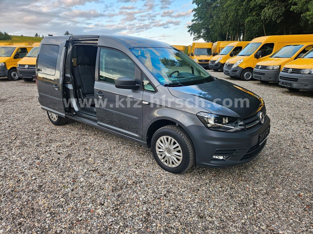 Volkswagen Caddy Maxi Conceptline|Temp|Sitzhzg|NAVI|2xS-Tür - Voiture break: photos 1 Volkswagen Caddy Maxi Conceptline|Temp|Sitzhzg|NAVI|2xS-Tür - Voiture break: photos 1