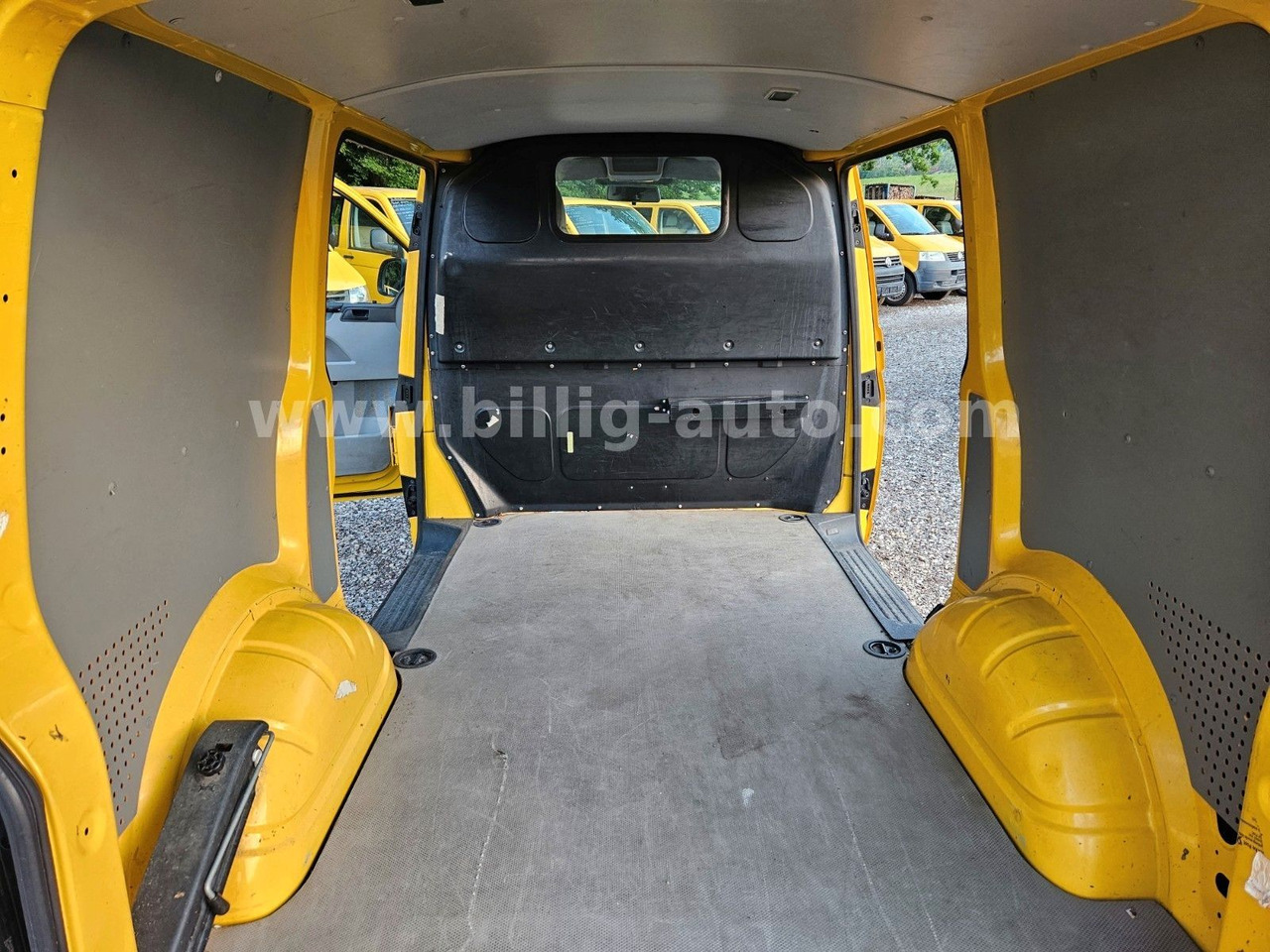 Volkswagen T5 Transporter 2.0TDI *2xSchiebetüre*Scheckheft - Fourgonnette: photos 3 Volkswagen T5 Transporter 2.0TDI *2xSchiebetüre*Scheckheft - Fourgonnette: photos 3