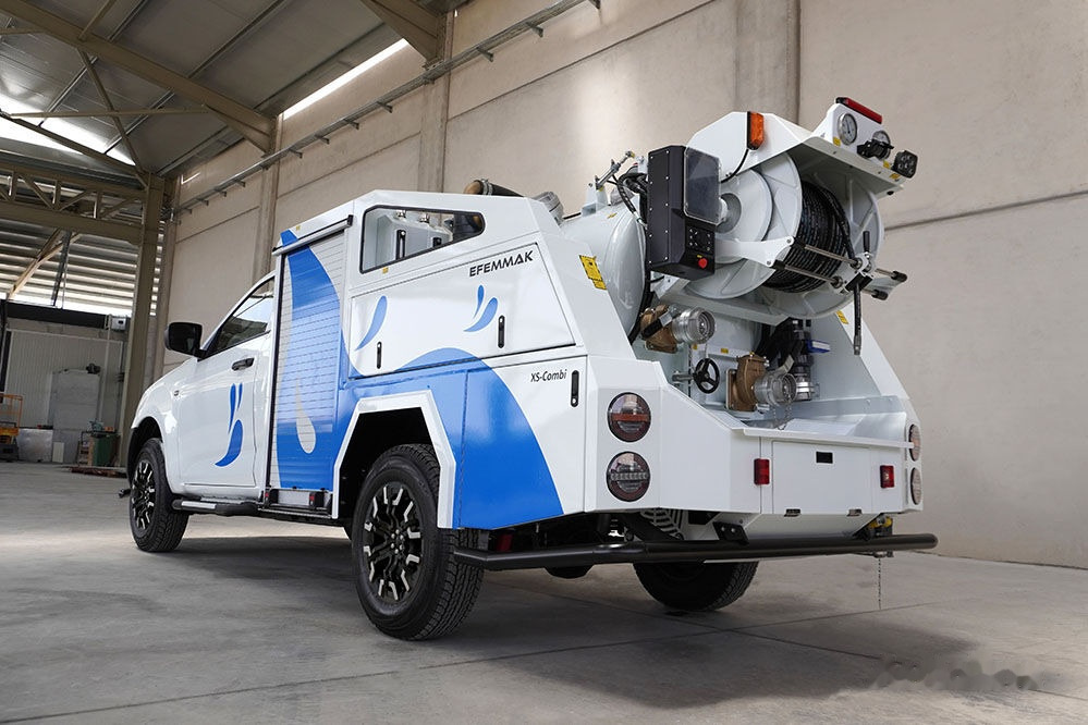 EFEMMAK Xs-Combi Combined Sewer Jetting And Vacuum Vehicle - Camion vidangeur: photos 5 EFEMMAK Xs-Combi Combined Sewer Jetting And Vacuum Vehicle - Camion vidangeur: photos 5
