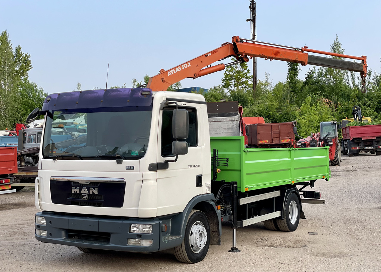 MAN TGL - Camion grue: photos 3 MAN TGL - Camion grue: photos 3