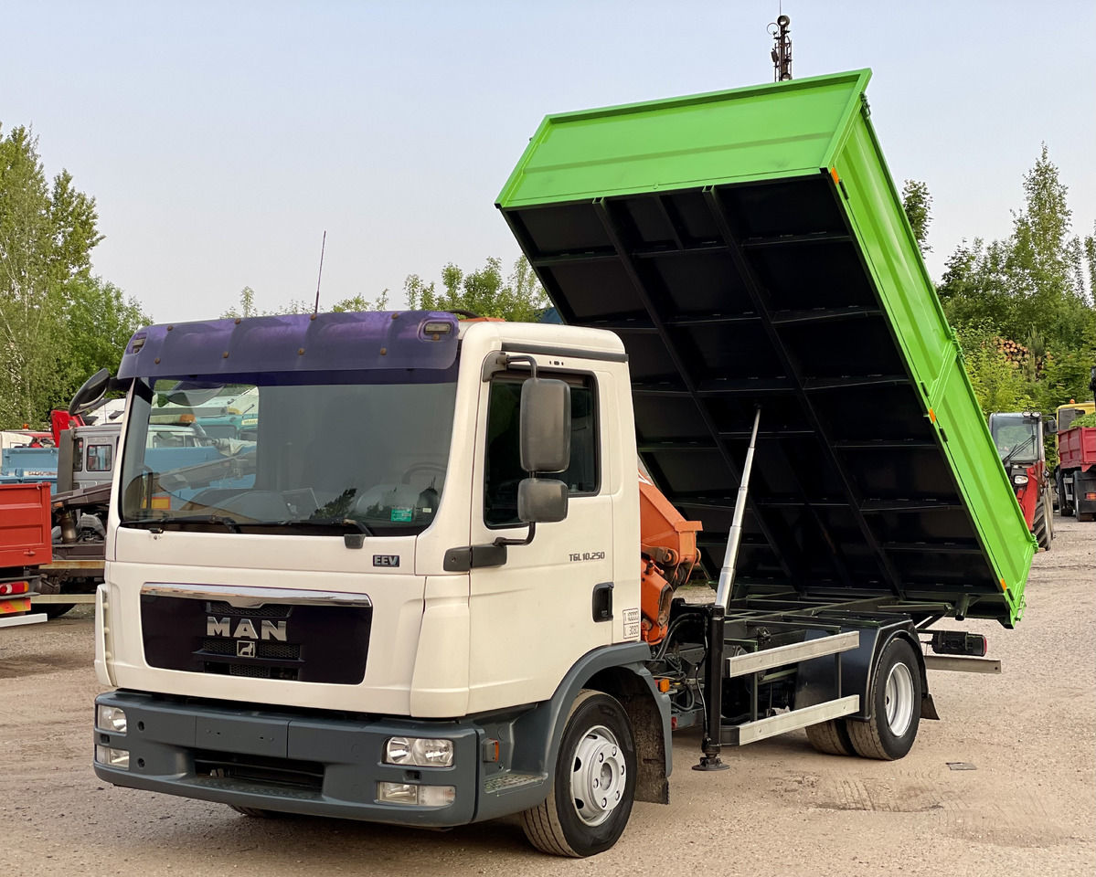 MAN TGL - Camion grue: photos 1 MAN TGL - Camion grue: photos 1