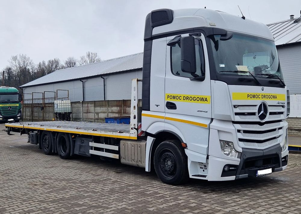 Mercedes-Benz Actros 2542 LAWETA POMOC DROGOWA NAJAZD HYDRAULICZNY 3-OSIE 6x2 KLIMA AC - Remorqueuse: photos 1 Mercedes-Benz Actros 2542 LAWETA POMOC DROGOWA NAJAZD HYDRAULICZNY 3-OSIE 6x2 KLIMA AC - Remorqueuse: photos 1