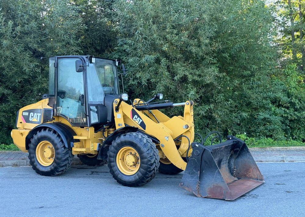 Caterpillar * Ładowarka CAT 908 H * Sprowadzona * Caterpillar - Chargeuse sur pneus: photos 1 Caterpillar * Ładowarka CAT 908 H * Sprowadzona * Caterpillar - Chargeuse sur pneus: photos 1