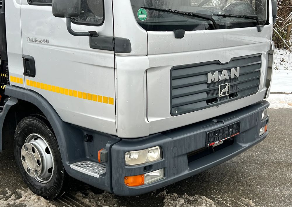 MAN MAN TGL 12-240 Kiper Wywrotka 4x2 Kran PALFINGER PK 12500 BARDZO DOBRY STAN - Camion benne: photos 3 MAN MAN TGL 12-240 Kiper Wywrotka 4x2 Kran PALFINGER PK 12500 BARDZO DOBRY STAN - Camion benne: photos 3