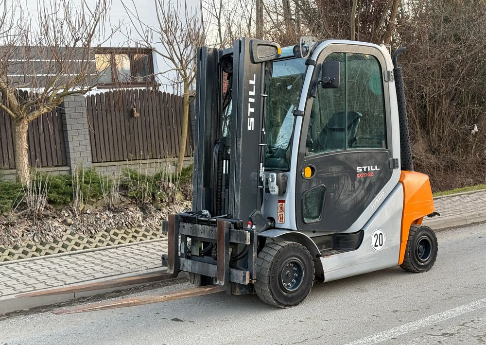 Still * Sprowadzony * Still RX 70-25 Triplex * Wózek Widłowy * Stan Idealny * - Chariot élévateur diesel: photos 1 Still * Sprowadzony * Still RX 70-25 Triplex * Wózek Widłowy * Stan Idealny * - Chariot élévateur diesel: photos 1