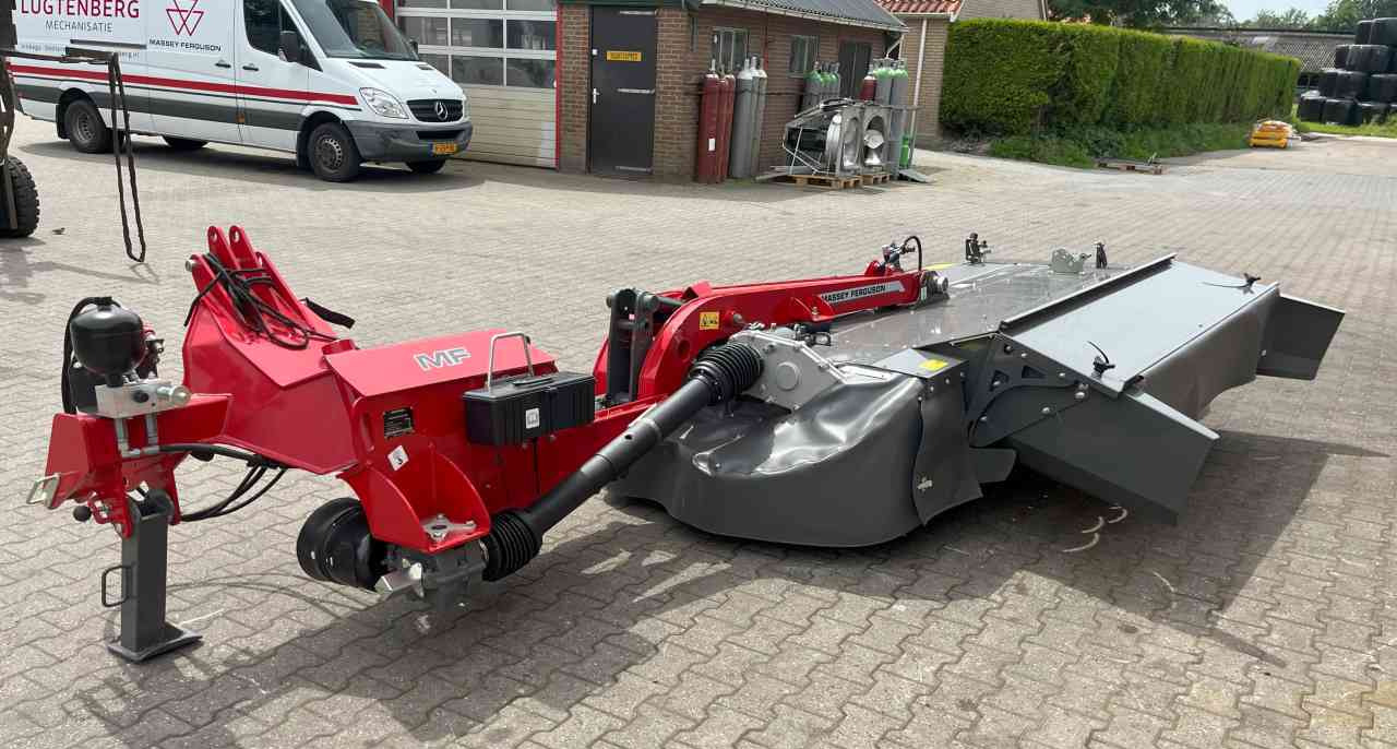 Massey Ferguson DM.316TL-V-KC Schijvenmaaier, Weidebouwmachines - Faucheuse: photos 5 Massey Ferguson DM.316TL-V-KC Schijvenmaaier, Weidebouwmachines - Faucheuse: photos 5