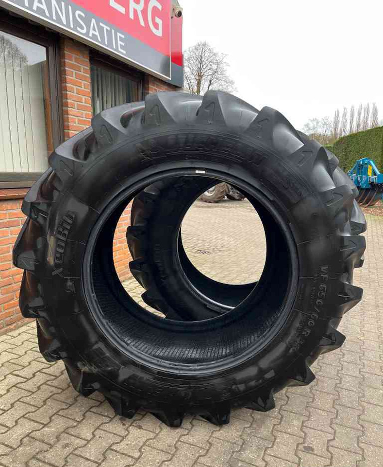Michelin Xeobib VF650/60R38 banden diversen - Pneus et jantes pour Machine agricole: photos 3 Michelin Xeobib VF650/60R38 banden diversen - Pneus et jantes pour Machine agricole: photos 3