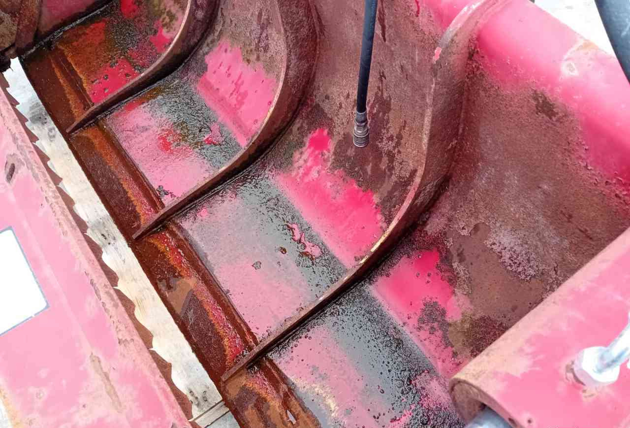 Redrock Allround 85-200 kuilhapper Volvo L30 aansl. voermachines - Matériel d'ensilage: photos 5 Redrock Allround 85-200 kuilhapper Volvo L30 aansl. voermachines - Matériel d'ensilage: photos 5