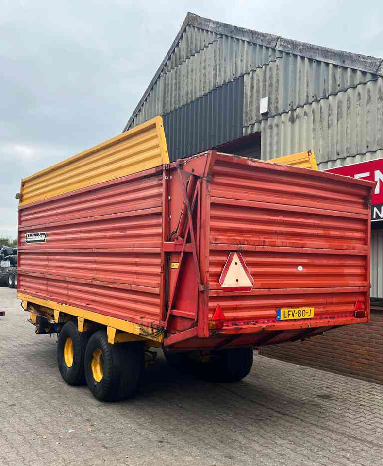 Schuitemaker Rapide 100S Opraapwagen, ladewagen, weidebouwmachines - Autochargeuse: photos 3 Schuitemaker Rapide 100S Opraapwagen, ladewagen, weidebouwmachines - Autochargeuse: photos 3