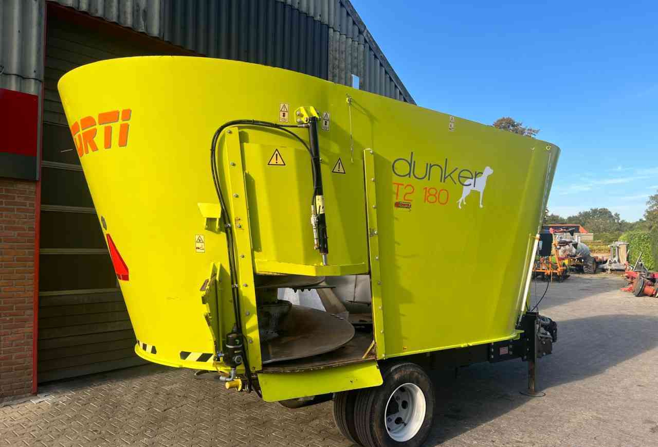 Storti Dunker T2 180 - Mélangeuse: photos 2 Storti Dunker T2 180 - Mélangeuse: photos 2