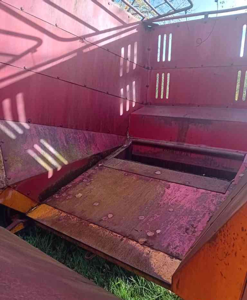 Taarup 1015 - Autochargeuse: photos 4 Taarup 1015 - Autochargeuse: photos 4