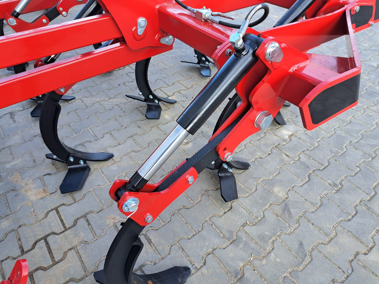 AMJ AGRO Porto 300 - Outils du sol: photos 4 AMJ AGRO Porto 300 - Outils du sol: photos 4