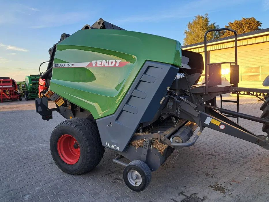 Fendt ROTANA 160V XtraCut - Presse à balles rondes: photos 5 Fendt ROTANA 160V XtraCut - Presse à balles rondes: photos 5