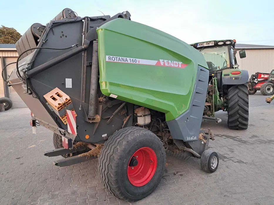 Fendt ROTANA 160V XtraCut - Presse à balles rondes: photos 2 Fendt ROTANA 160V XtraCut - Presse à balles rondes: photos 2