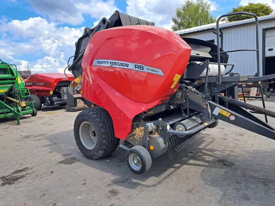 M-F MASSEY FERGUSON RB 4160V Xtra - Presse à balles rondes: photos 5 M-F MASSEY FERGUSON RB 4160V Xtra - Presse à balles rondes: photos 5
