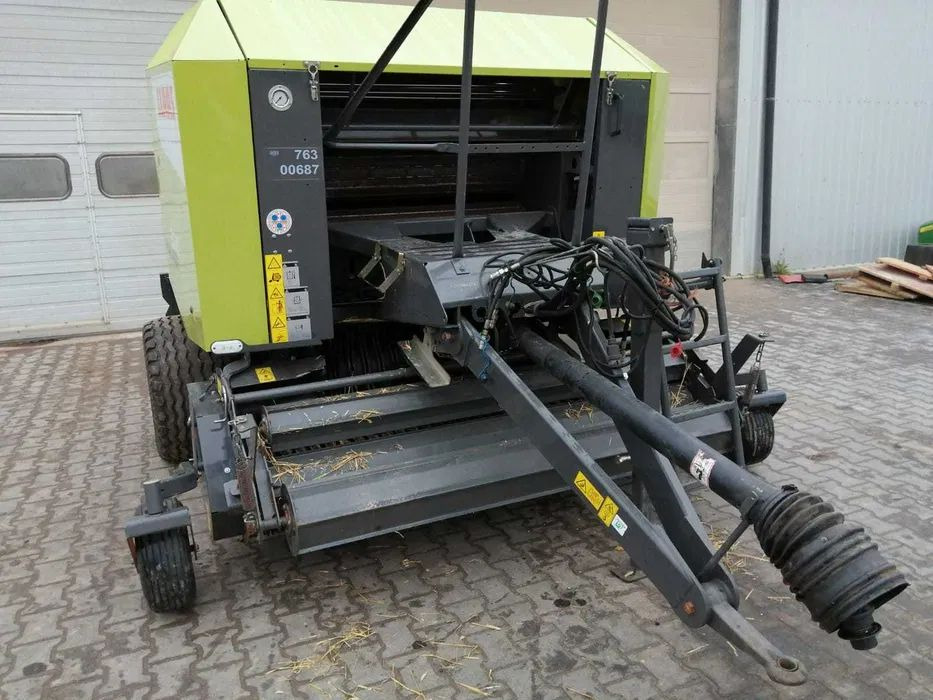Prasa rolująca Claas Rollant 374 - Presse à balles rondes: photos 4 Prasa rolująca Claas Rollant 374 - Presse à balles rondes: photos 4